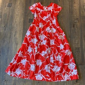 Vintage Red and White Floral Hawaiian Dress